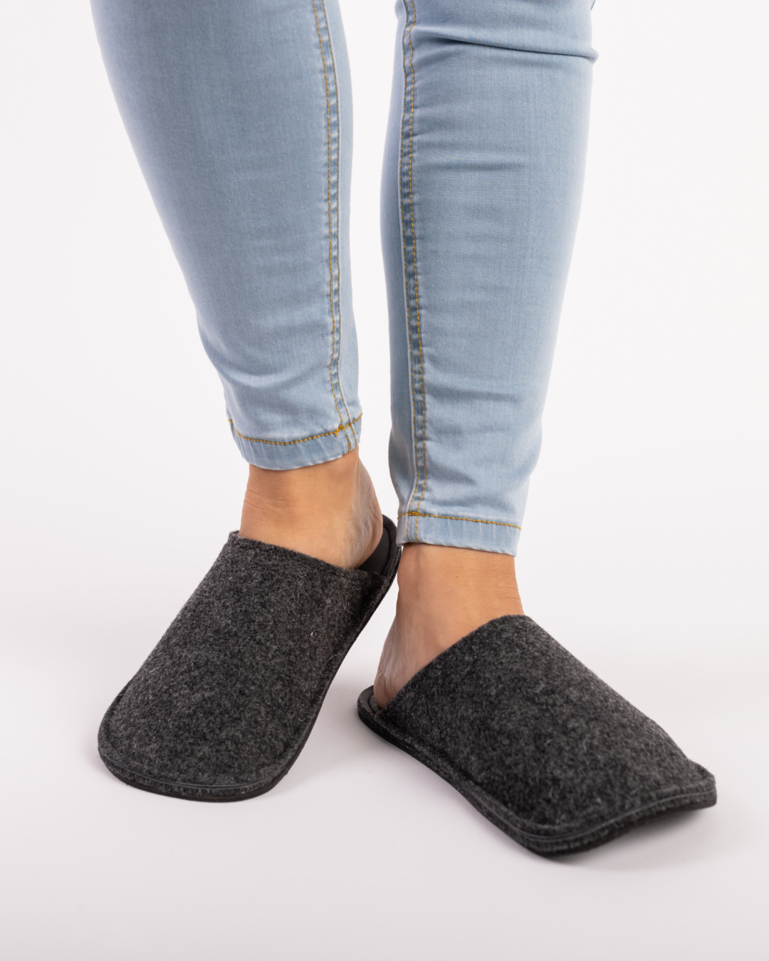 Ženske FILC PAPUČE Dark grey